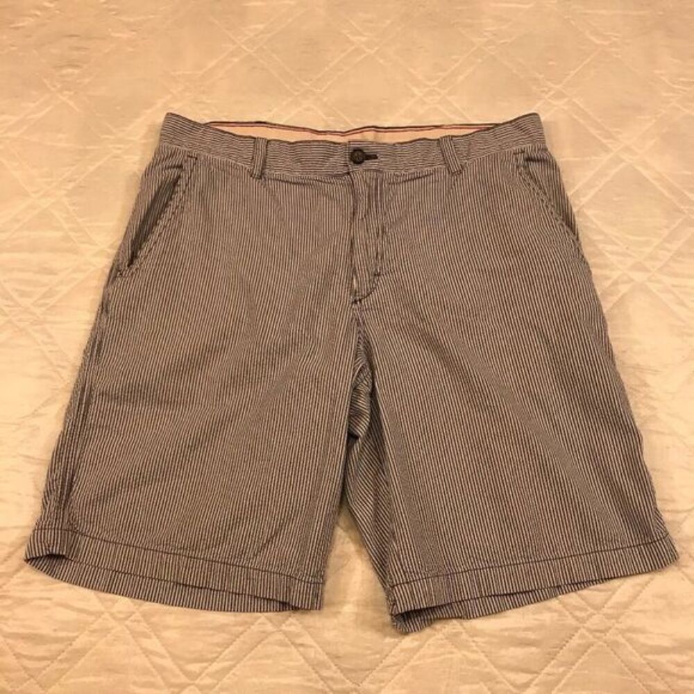 Izod blue/white stripe casual/golf shorts size‎ 36